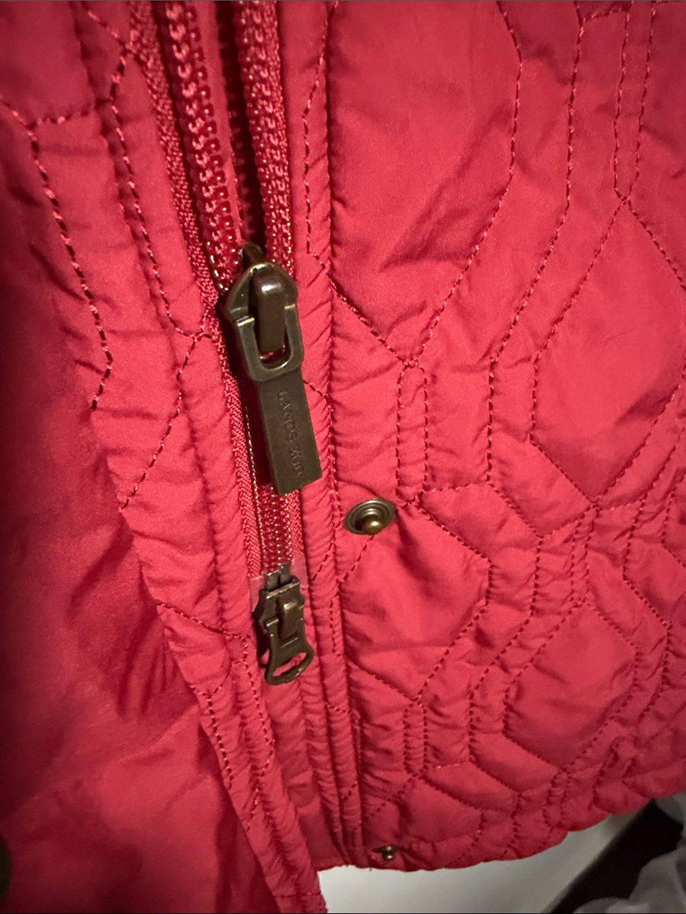 Lands' End Quilted Cherry Red Women's Puffer Coat L Petite 14-16 - Picture 10 of 12